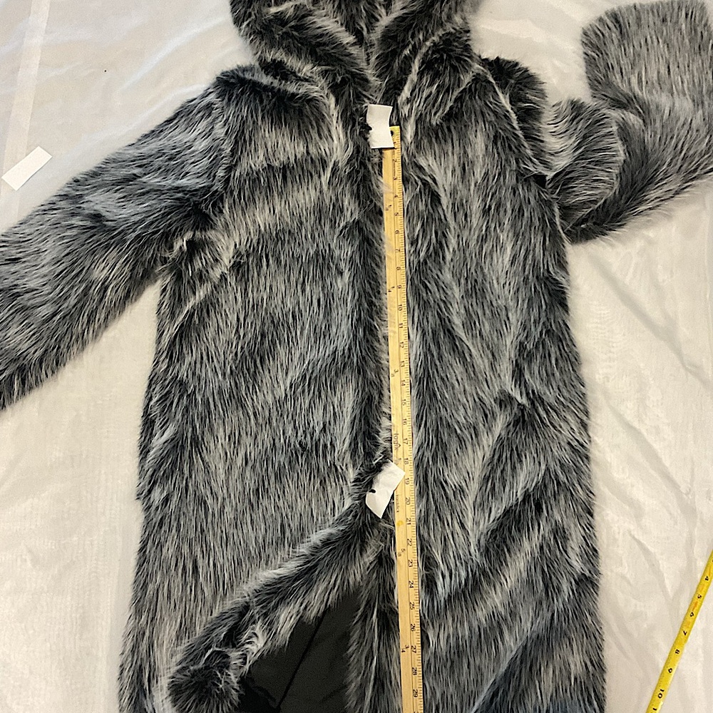 NWT  Faux Fur Arctic Fox Silver Black Long Thick Heavy Beautifulb Coat Large - Picture 15 of 16